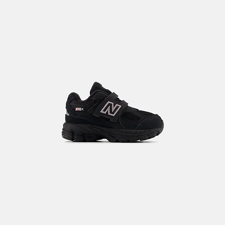 NEW BALANCE 2002 HOOK & LOOP “Black” (IV2002RX)