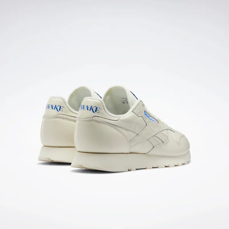 Reebok AWAKE Classic Leather Shoes Chalk / Sandtrap / Sandtrap