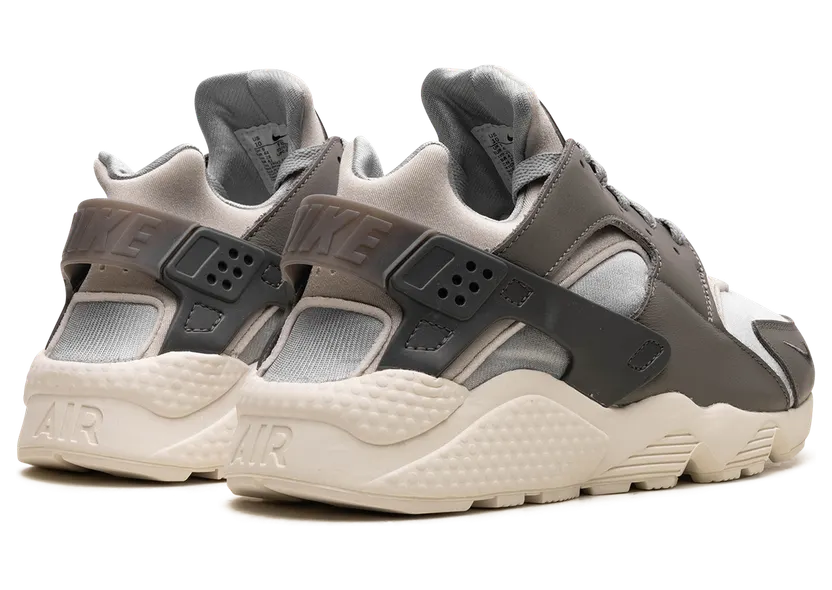 nike-air-huarache FB8988-001