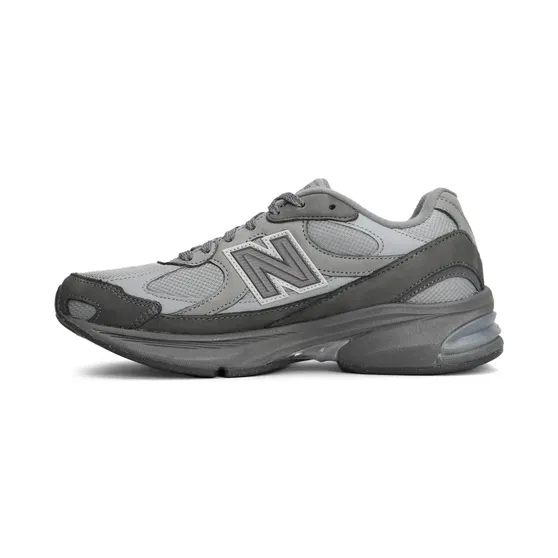 New Balance x Comme Des Garçons Homme met logopatch en vlakken “Grey” (HQK101S26)