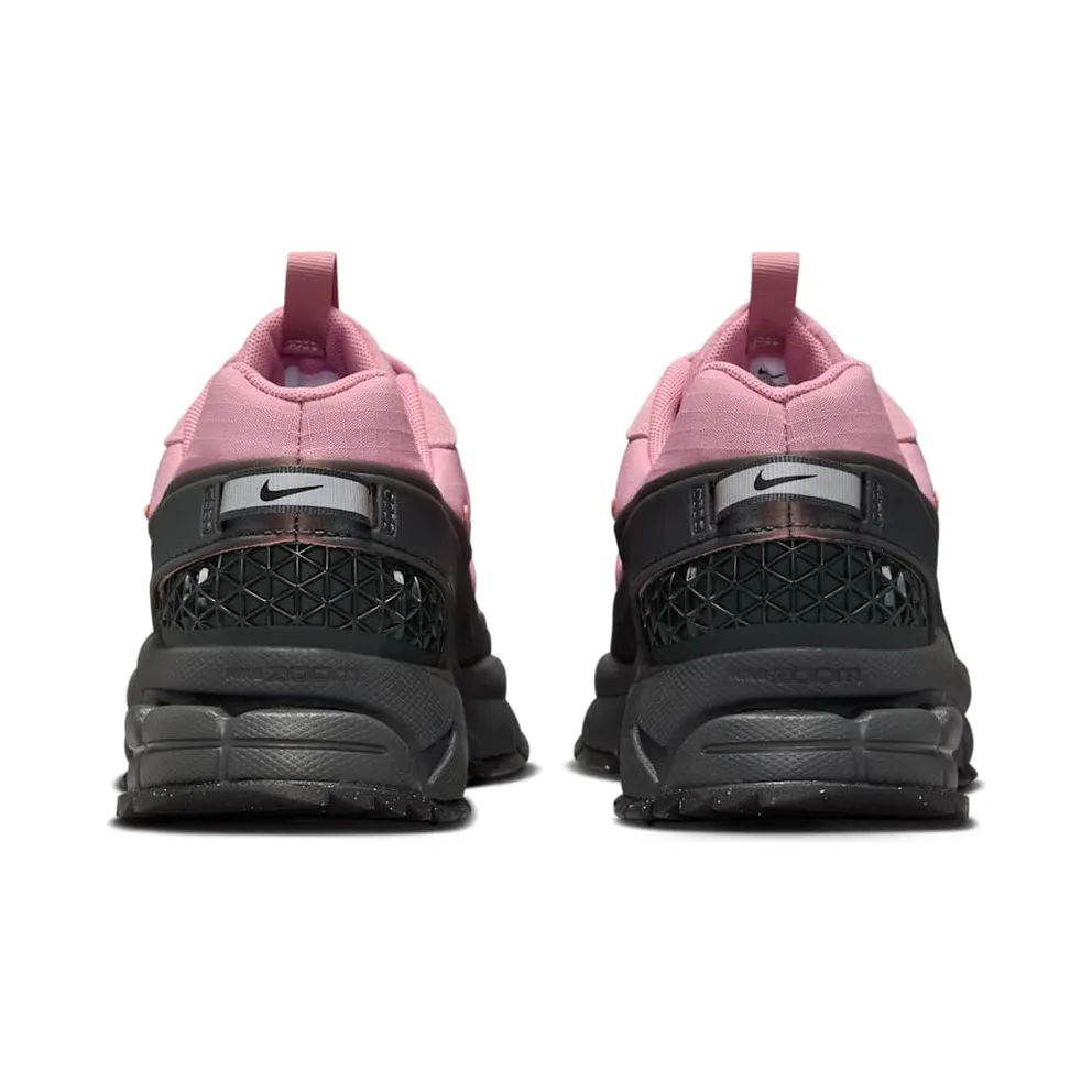Nike Zoom Vomero Roam “Elemental Pink Anthracite” (HQ2181-003)