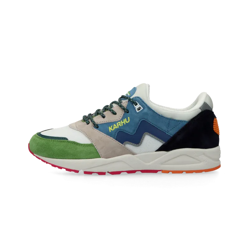 Karhu Aria 95 “Flow State” (piquant green / true navy) – F803111
