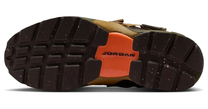 air-jordan-trunner IO4190-300