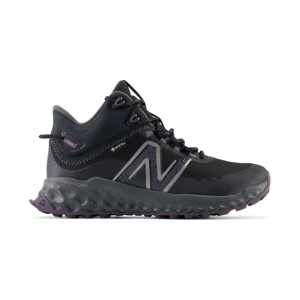 New Balance Fresh Foam Garo Midcut Gore-Tex Black Blacktop Interstellar (WTGAMGB1)