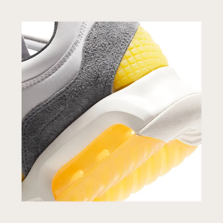 air-jordan-ma2 CV8122-002