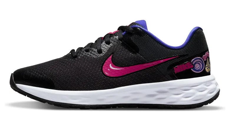Nike Revolution 6 SEen voor kids (straat) Zwart (DD1104-013)