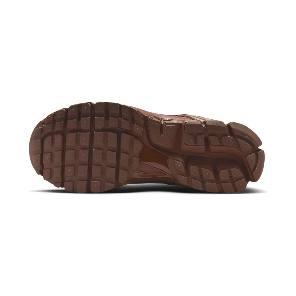 Nike Zoom Vomero 5 “Fauna Brown Velvet Brown” (HQ0458-201)