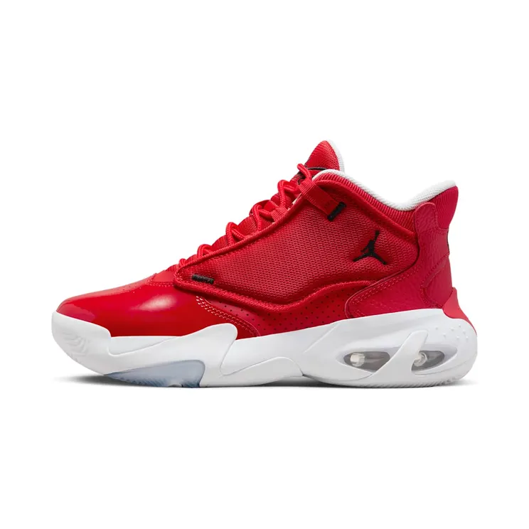 Jordan Max Aura 4 “University Red / White / Black” (DQ8404-601)