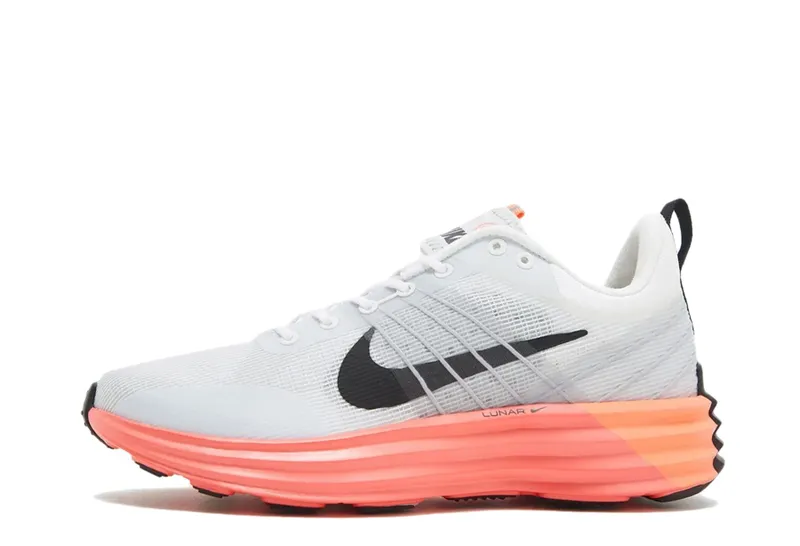 Nike Lunar Roam Hot Lava (HF4901-100)