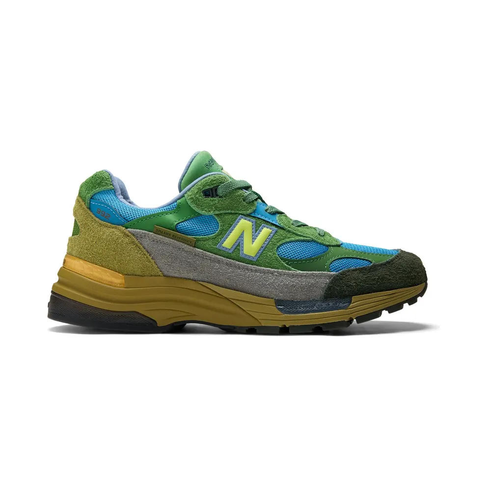 NEW BALANCE Salehe Bembury x New Balance 992 “ONLINE LIME / DUFFEL BAG” (U992SB)