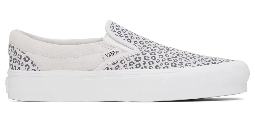 Vans Gray Classic Slip-On Sneakers (VN0005VN5DV1)