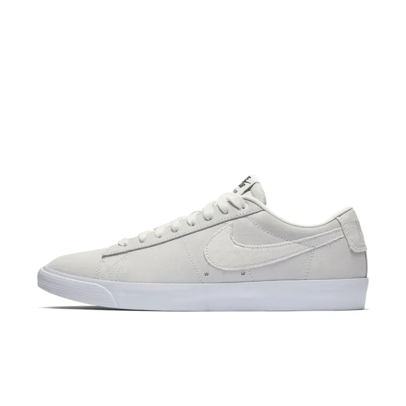 Nike SB Blazer Low GT Summit White Summit White/Obsidian-Gum Yellow-Summit White (704939-100)