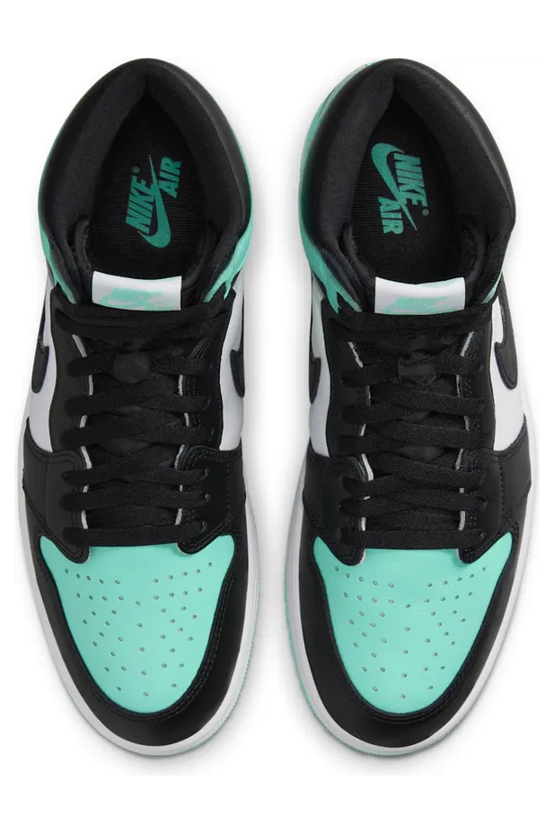 air-jordan-1 DZ5485-130