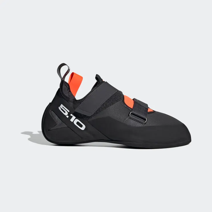 adidas Five Ten Kirigami Rental Climbing “Carbon / Core Black / Solar Red” (EE9146)