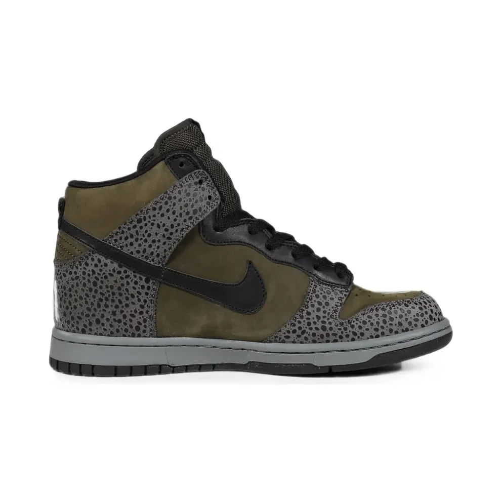 SWJP x Nike Dunk High stencil-print – Green (SW26SS501)