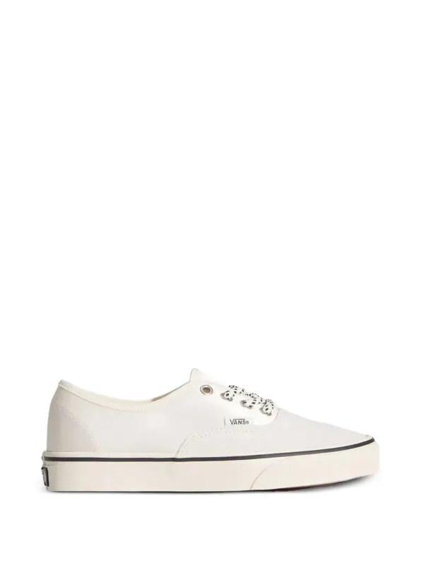 Vans Authentic Shoes – White (VN000EHHC9F1)