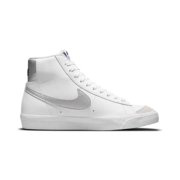 nike-blazer DA4086-101