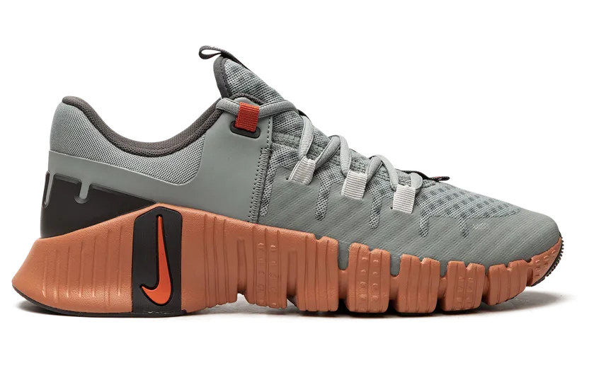 nike-free DV3949-301