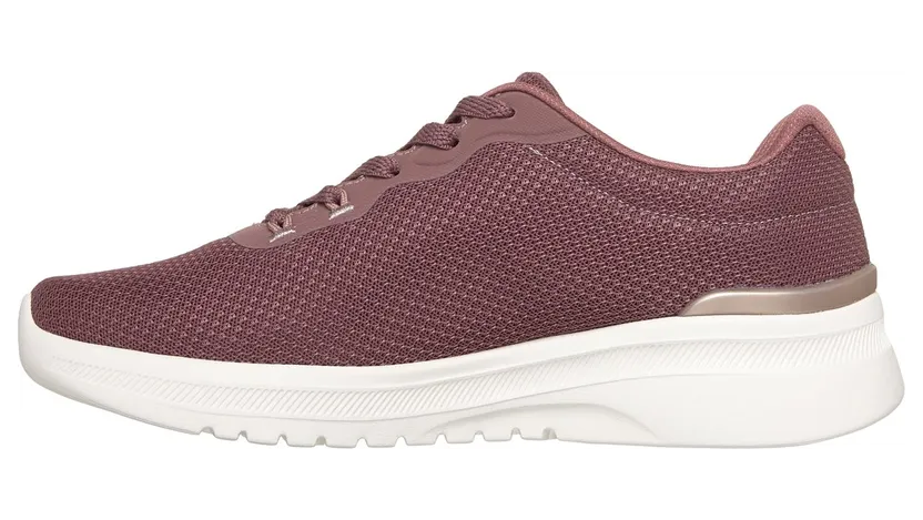 skechers-relaxed-fit 150905_BURG