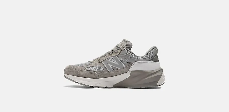 New Balance 990v6 “WTAPS – Grey” (M990WT6)
