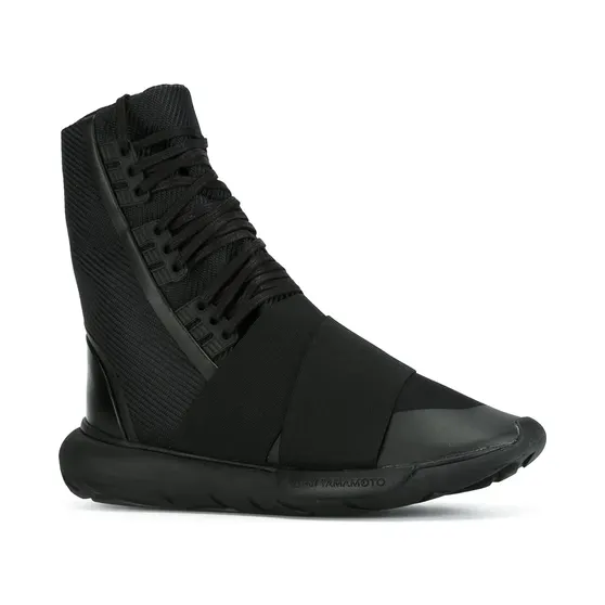 Y-3 ‘Quasa Boot’ High-Top-Sneakers “Black” (BB4802)