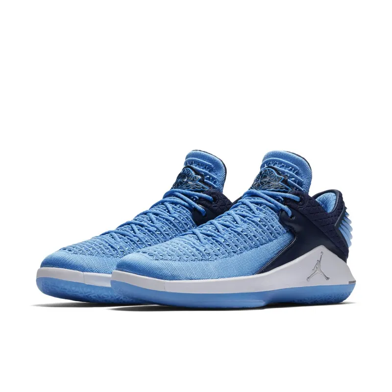 Jordan XXXII Low UNC Win Like 82 University Blue/Metallic Silver-Black-White (AA1256-401)
