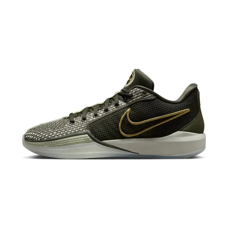 Nike Sabrina 1 Dedication “Cargo Khaki / Olive Aura / Metallic Gold” (HF5518-302)