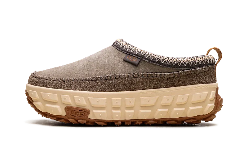 Ugg Venture Daze Slides “Sand / Apricot” (1155650-SNDP)