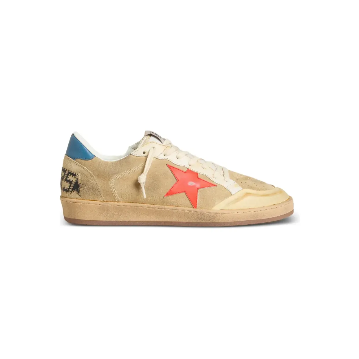 Golden Goose Ball Star aus Wildleder mit Lederstern und Fersenlasche aus Nappaleder Nude (GMF00117F007996)