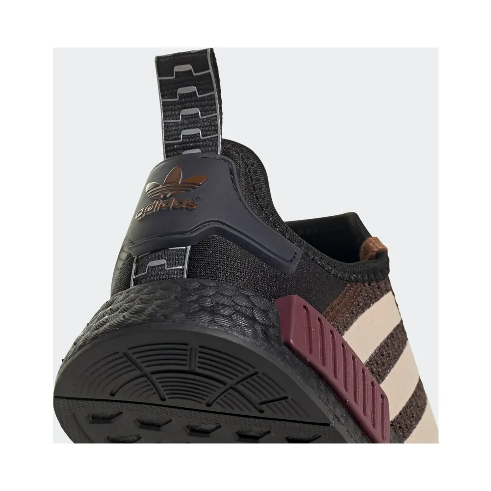 adidas NMD R1 Star Wars The Mandalorian (GS) Brown/Pale Nude/Maroon (GZ2745)