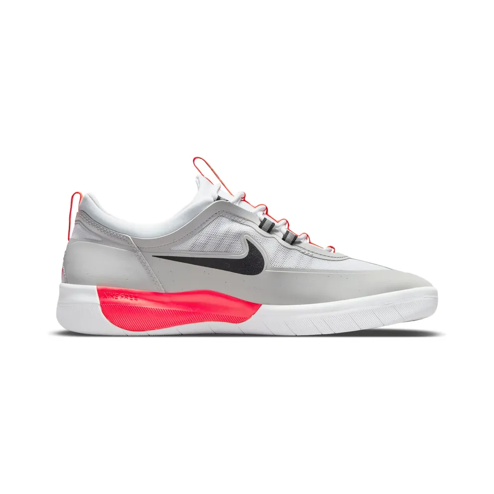 Nike SB Nyjah Free 2 Skate Shoe Grey (BV2078-007)