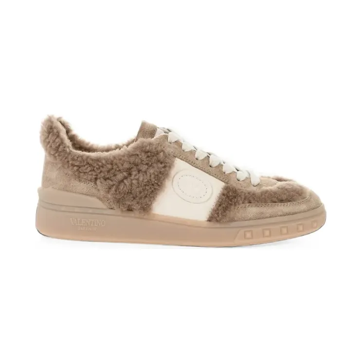 Valentino Garavani mit Shearling-Besatz Nude (WS0IL9XXI)