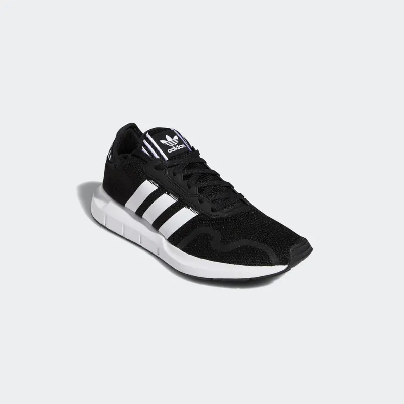 adidas Swift Run X Core Black / Cloud White / Core Black (FY2110)