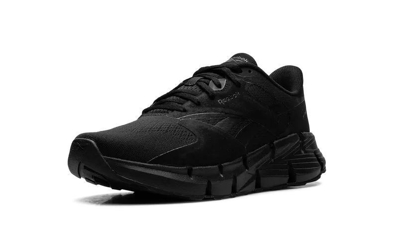 Reebok Zig Dynamica 5 “Core Black/Footwear White” (100074-662)