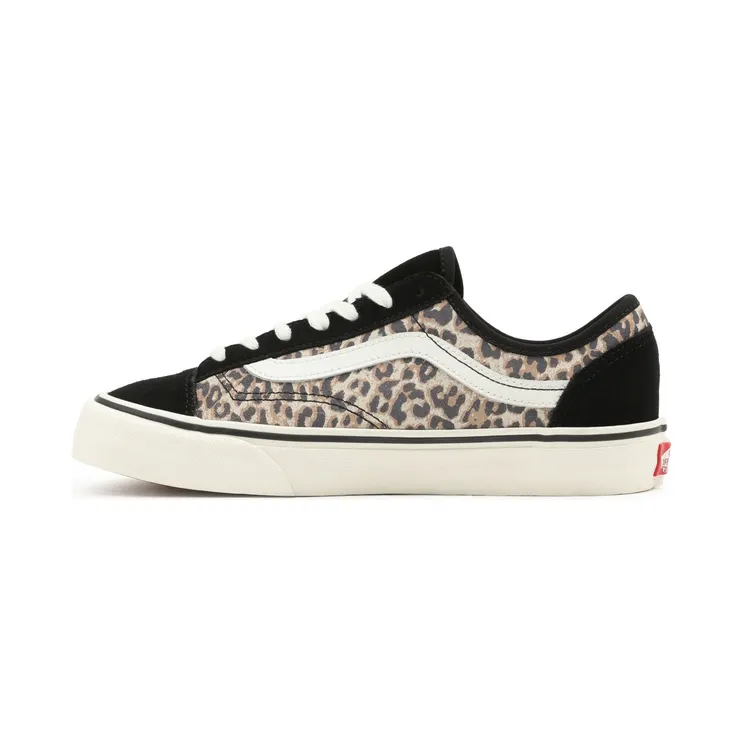 vans-style VN0A5HYRA6D