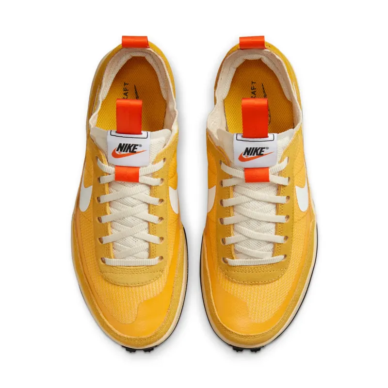 General Purpose Dark Sulfur/Light Cream/Team Orange/White (DA6672-700)