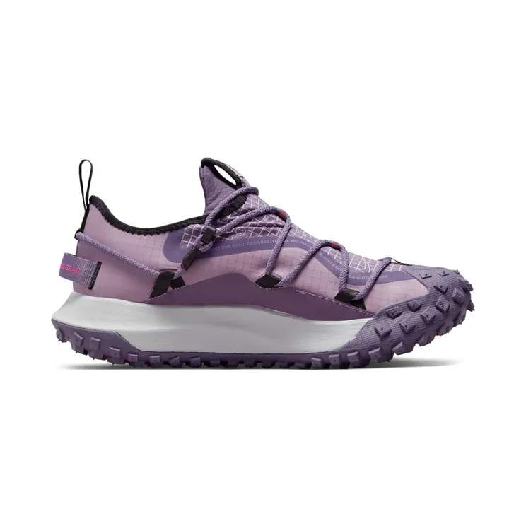 nike-acg DQ1979-500