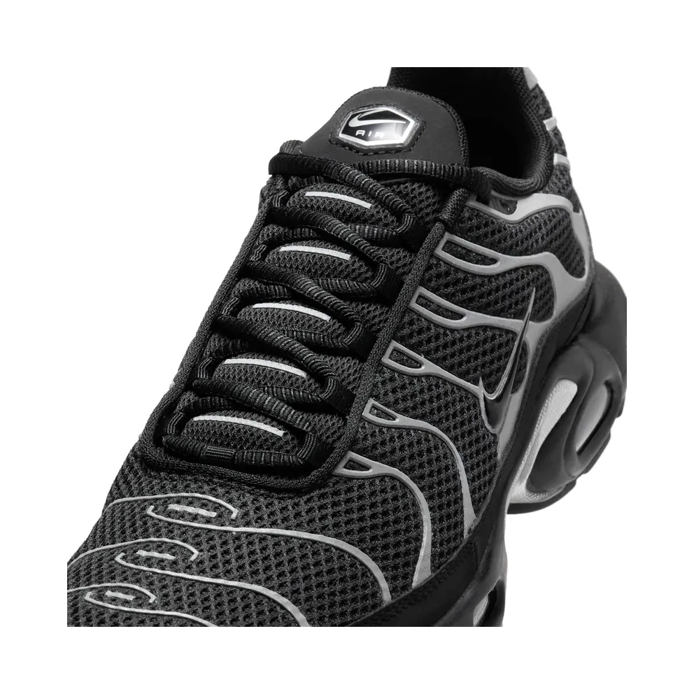 Nike Air Max Plus Premium Black Reflective Silver (HQ3029-001)