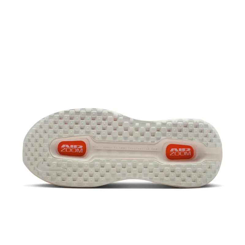Nike Vomero Premium “Sail / Coconut Milk” (IQ4035-100)