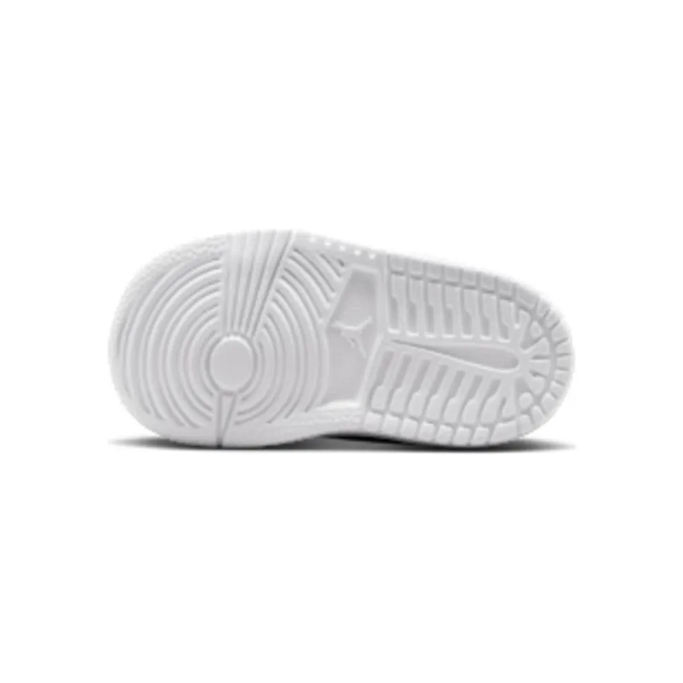 Nike Jordan Court Connect Low “Black / Gym Red / White” (IQ6047-003)