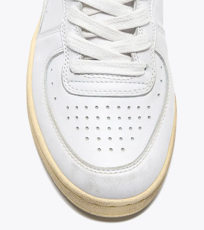 Diadora Mi Basket – “Triple White” (201.181233_C0657)