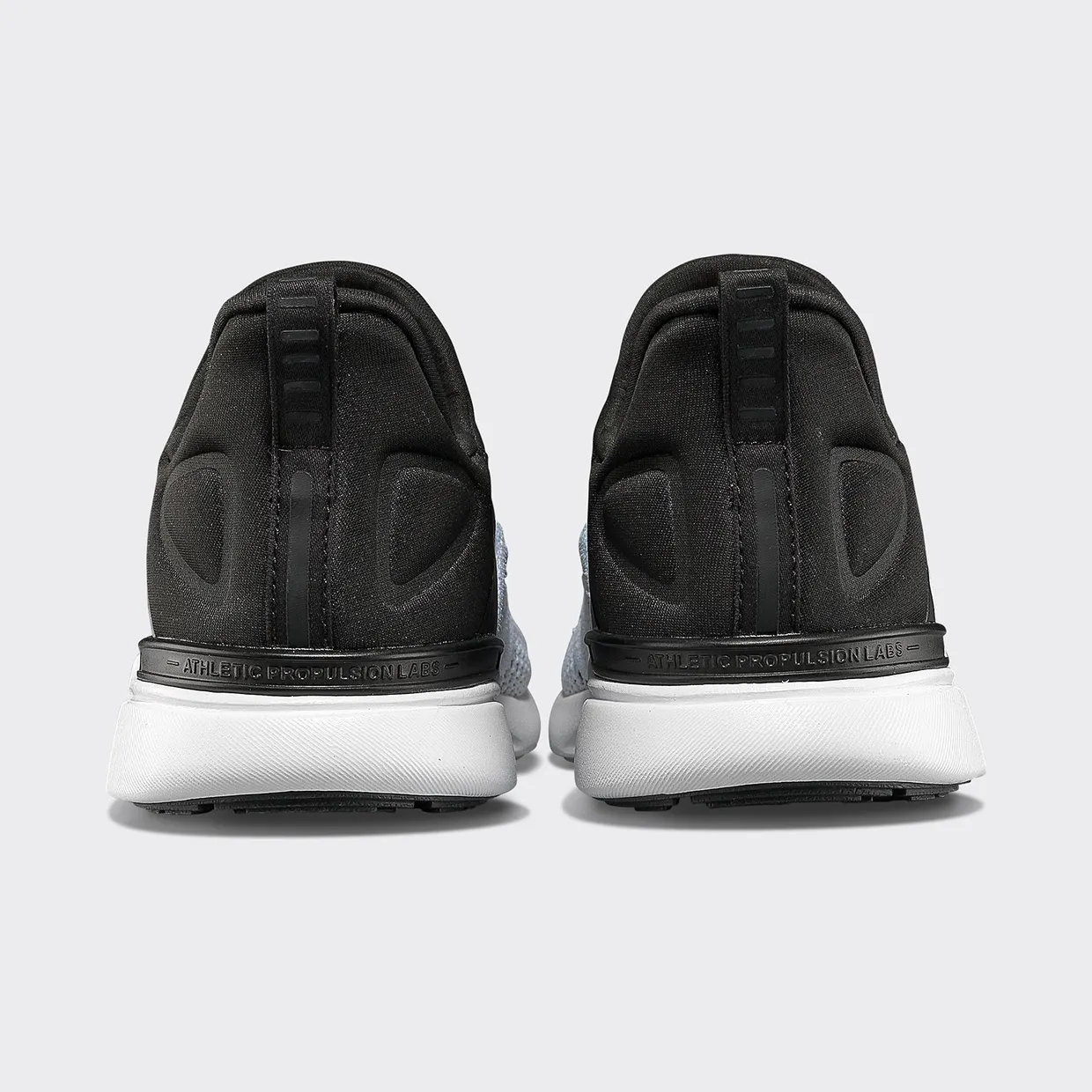 APL TechLoom Tracer “White/Black/Black” (Dames) (3)