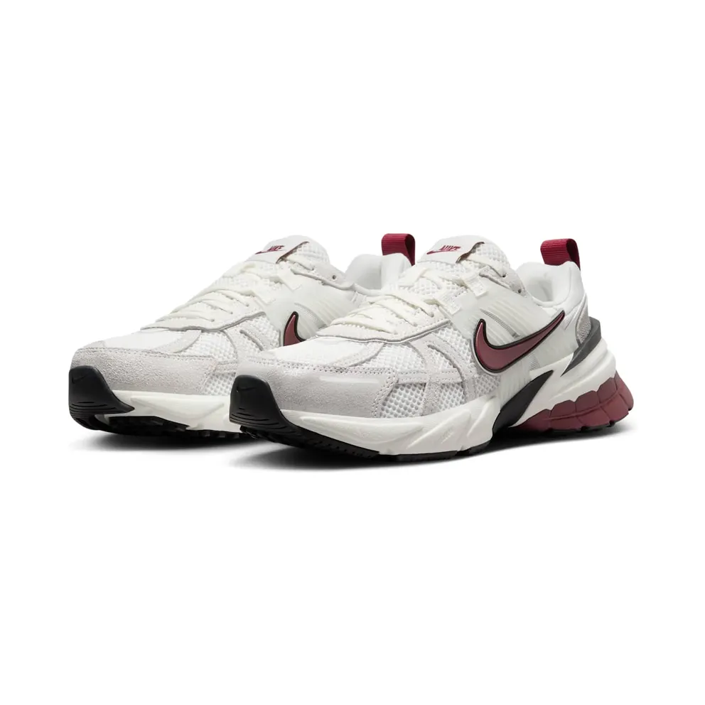 Nike V2K Run SE “White Team Red” (HQ3500-100)