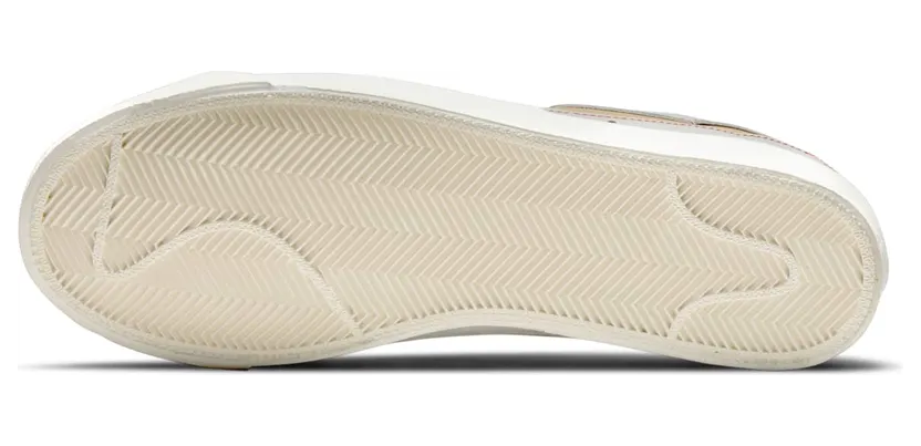 nike-blazer DH4370-002