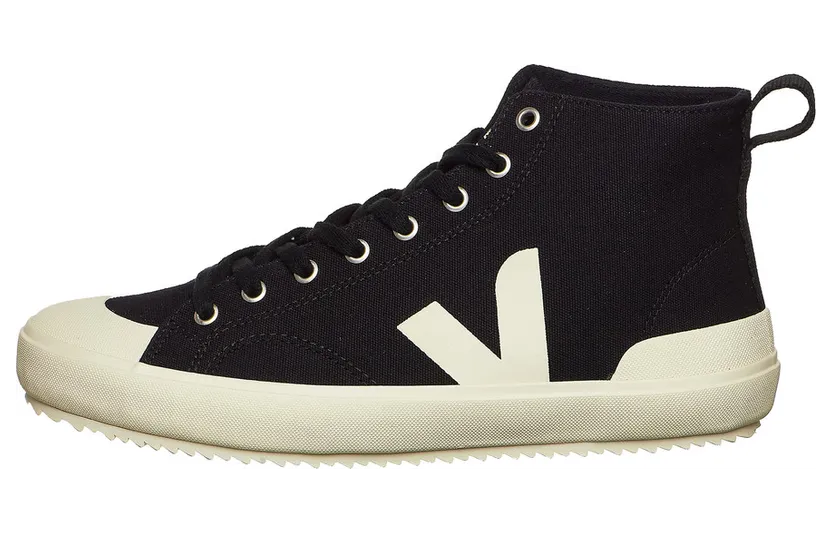 Veja Nova HT Black / Pierre (NTM011397)