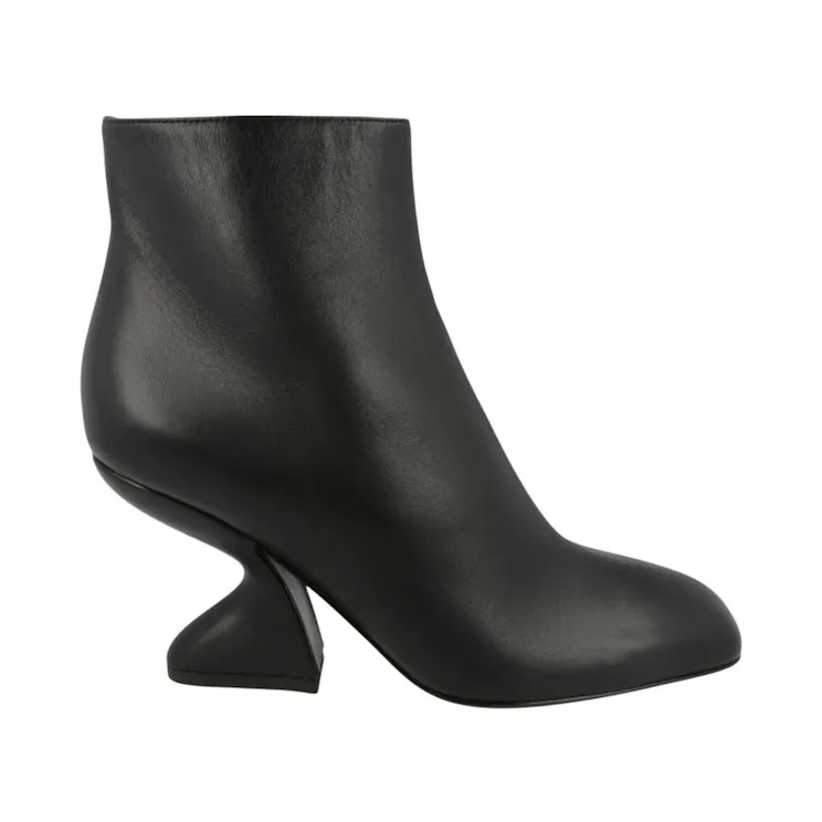 Ferragamo Sal 85 Ankle Booties Black (01D211-751122-1C)