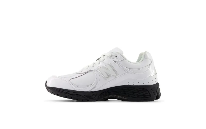 New Balance 2002R Leather Pack White (U2002RE)