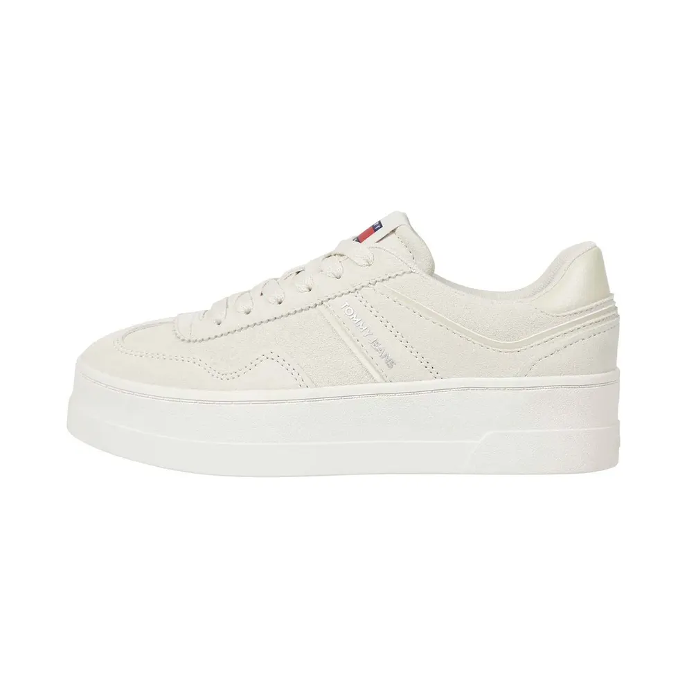 Tommy Hilfiger – The Greenwich Suede Platform Trainers – Women – Shoes – Beige (EN0EN02676-ACG)
