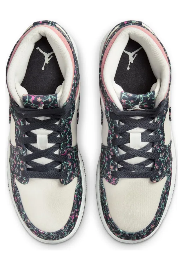 air-jordan-1 FJ3451-001
