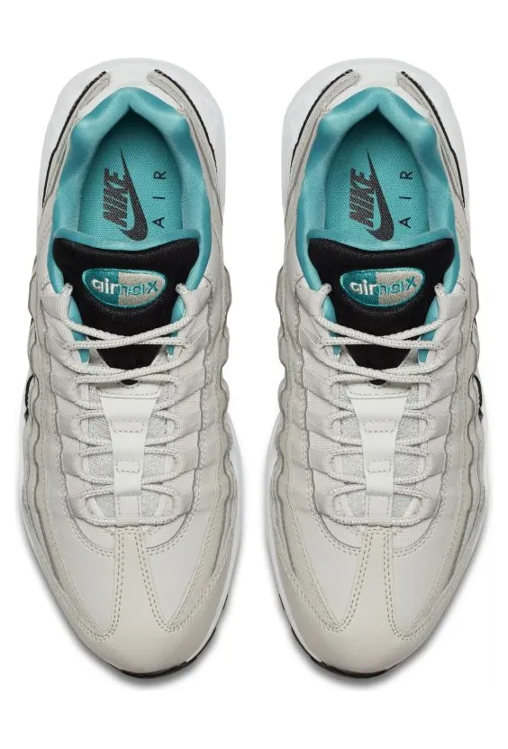 nike-air-max 749766-027